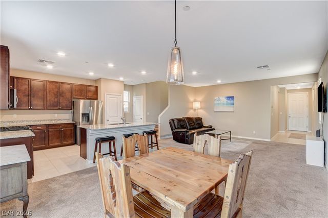 5402 Zacatin Court, Las Vegas, NV 89166