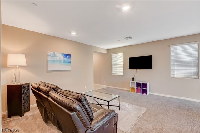 5402 Zacatin Court, Las Vegas, NV 89166