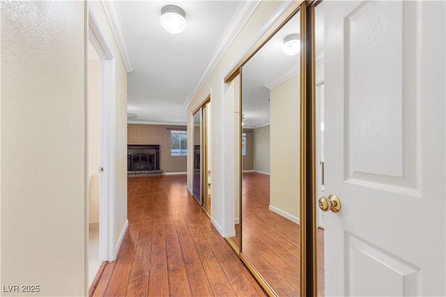 1885 Valley Drive, Las Vegas, NV 89108