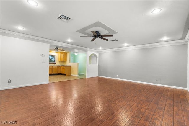 1885 Valley Drive, Las Vegas, NV 89108