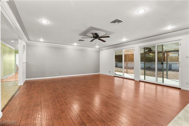 1885 Valley Drive, Las Vegas, NV 89108