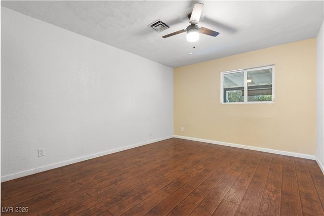 1885 Valley Drive, Las Vegas, NV 89108