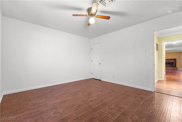 1885 Valley Drive, Las Vegas, NV 89108