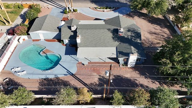 1885 Valley Drive, Las Vegas, NV 89108