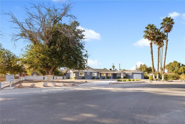 1885 Valley Drive, Las Vegas, NV 89108