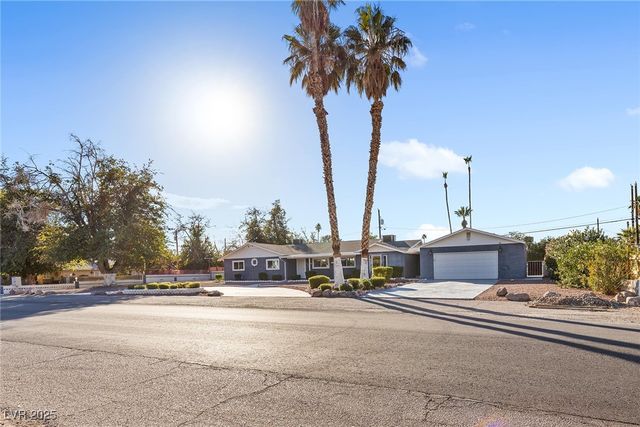 1885 Valley Drive, Las Vegas, NV 89108