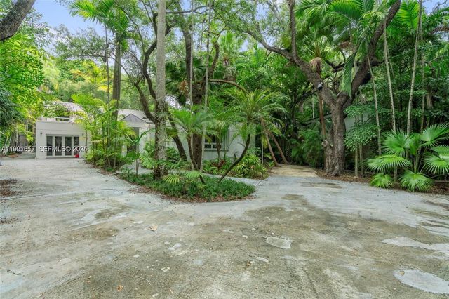 1951 Secoffee St, Miami, FL 33133