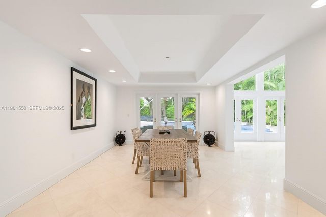 1951 Secoffee St, Miami, FL 33133