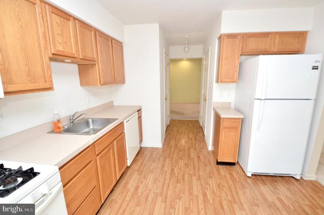 6404 BALTIMORE DR, Marlton, NJ 08053