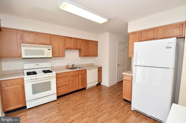 6404 BALTIMORE DR, Marlton, NJ 08053