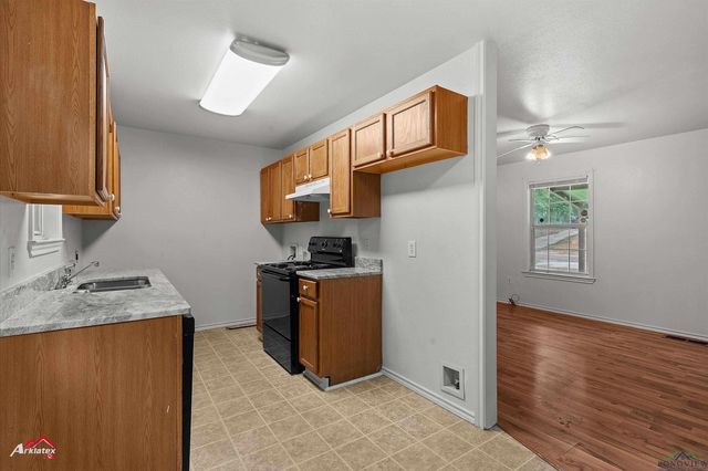 209 Norton, Longview, TX 75602