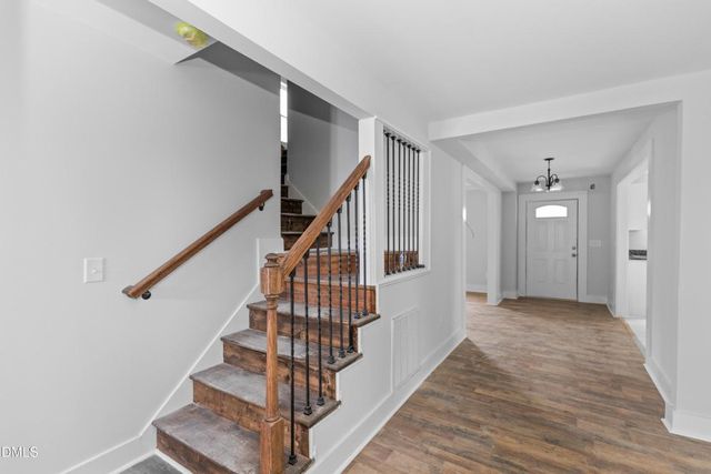 305 E Harnett Street, Benson, NC 27504