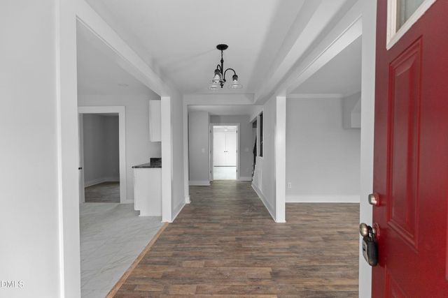 305 E Harnett Street, Benson, NC 27504