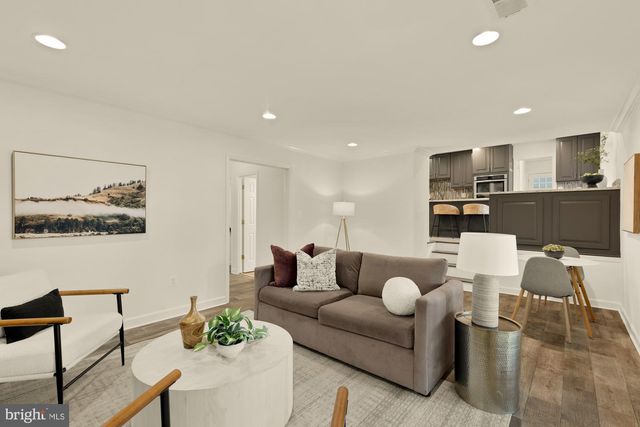 9308 BRIARWOOD PL, Fairfax, VA 22032