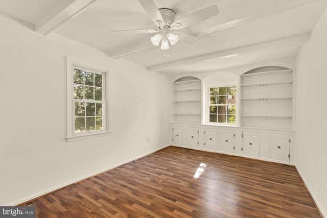 9308 BRIARWOOD PL, Fairfax, VA 22032