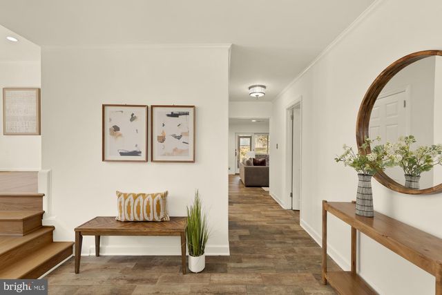 9308 BRIARWOOD PL, Fairfax, VA 22032