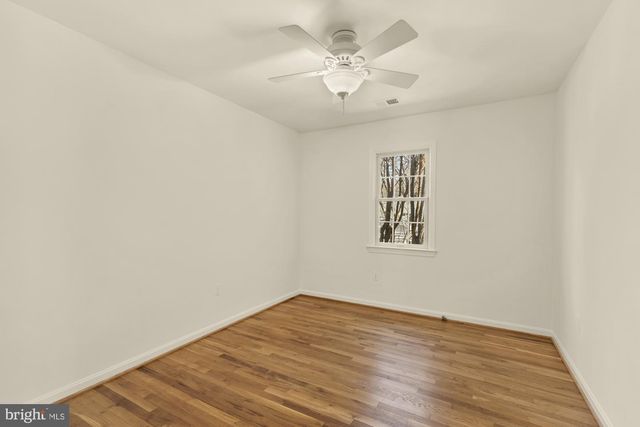 9308 BRIARWOOD PL, Fairfax, VA 22032