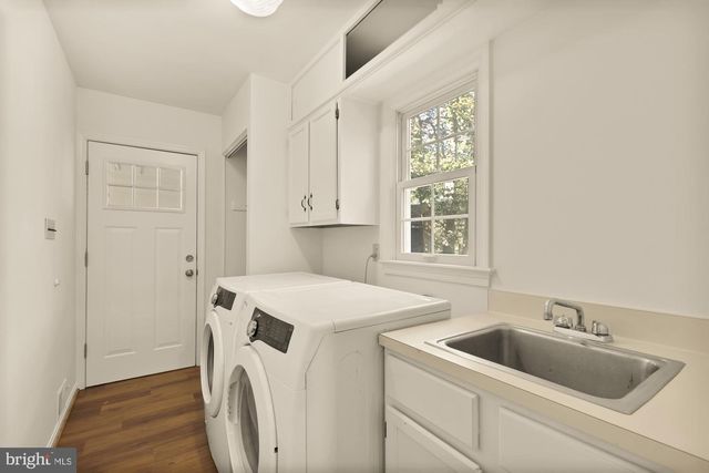 9308 BRIARWOOD PL, Fairfax, VA 22032