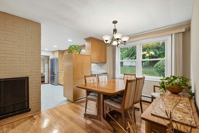 57 Prior Dr, Framingham, MA 01701