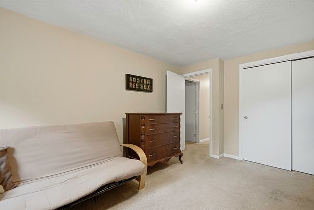 57 Prior Dr, Framingham, MA 01701