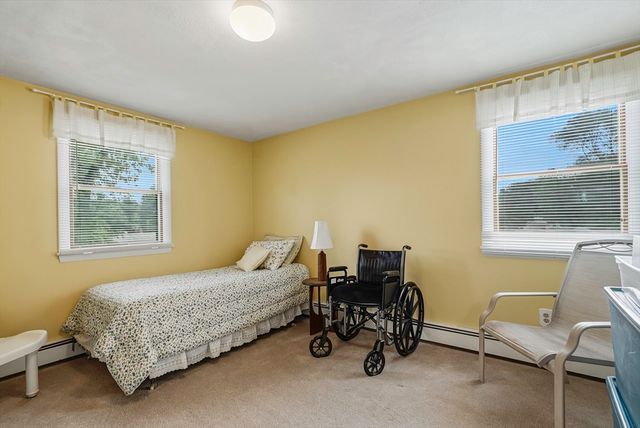 57 Prior Dr, Framingham, MA 01701