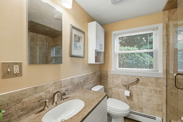 57 Prior Dr, Framingham, MA 01701