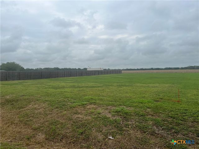 1214 Anthony Road, Victoria, TX 77901