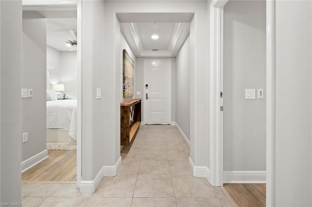 1015 Sandpiper ST # D102, Naples, FL 34102