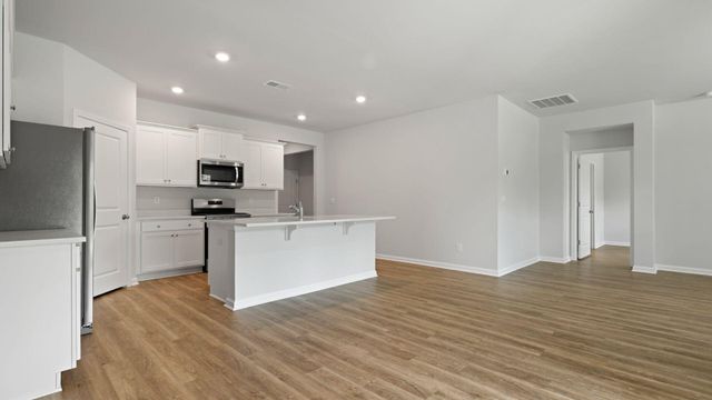 171 Broadstone Drive, Summerville, SC 29486