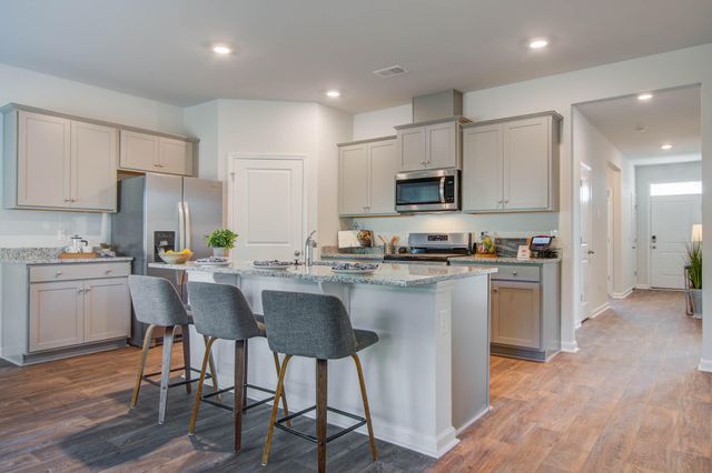 171 Broadstone Drive, Summerville, SC 29486