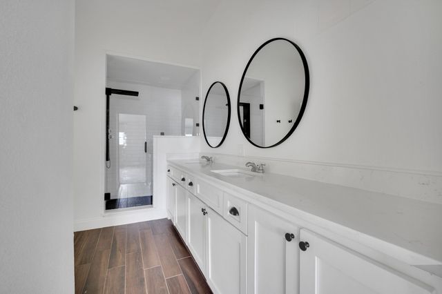 3301 Yellowstone Drive, Arlington, TX 76013