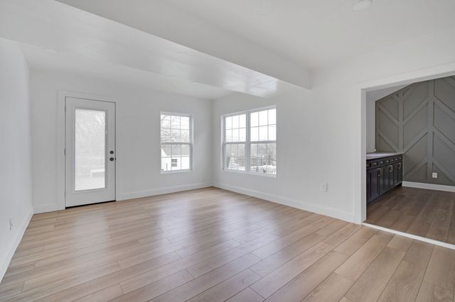 3301 Yellowstone Drive, Arlington, TX 76013