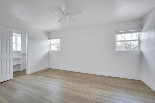 3301 Yellowstone Drive, Arlington, TX 76013