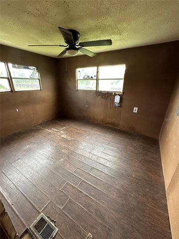 2856 10TH STREET, Orlando, FL 32820