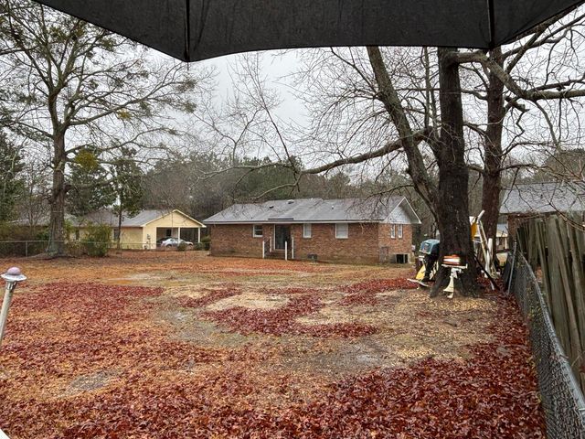 610 Gib Drive, Manning, SC 29102