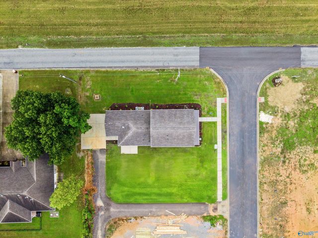 22018 Mulligan Parkway, Athens, AL 35613