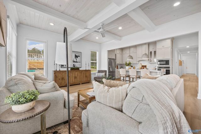 22018 Mulligan Parkway, Athens, AL 35613