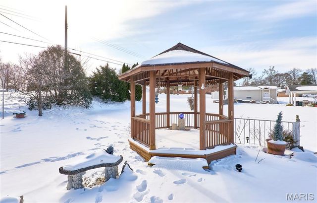 4650 Venarde Drive, St Louis, MO 63128