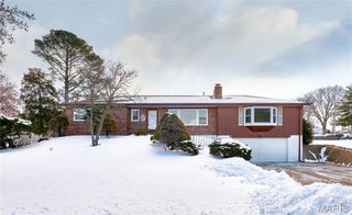 4650 Venarde Drive, St Louis, MO 63128