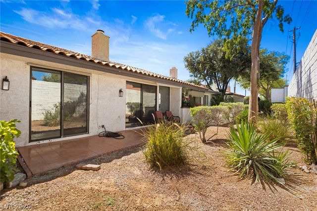 4567 Madreperla Street, Las Vegas, NV 89121