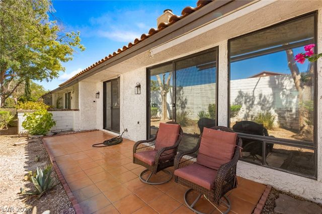 4567 Madreperla Street, Las Vegas, NV 89121