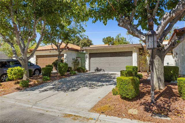 4567 Madreperla Street, Las Vegas, NV 89121