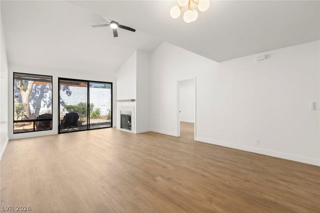 4567 Madreperla Street, Las Vegas, NV 89121