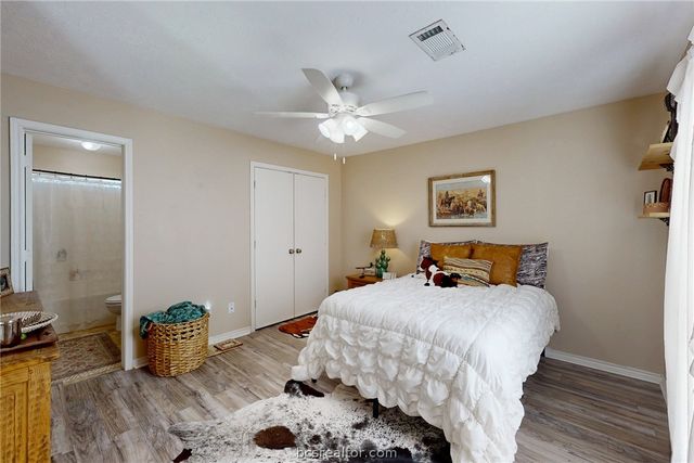 4017 Southern Trace Drive, College Station, TX 77845