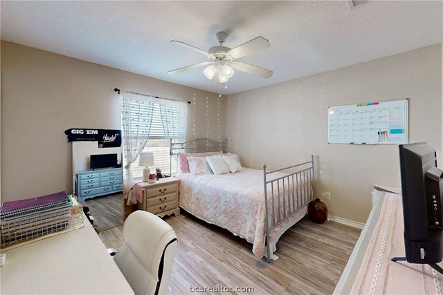 4017 Southern Trace Drive, College Station, TX 77845