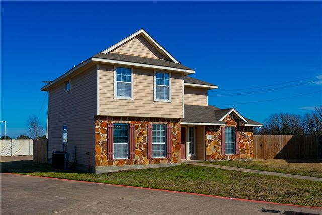 4017 Southern Trace Drive, College Station, TX 77845