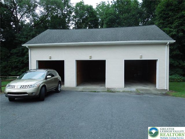 4435 Steuben Road, Bethlehem Twp, PA 18020
