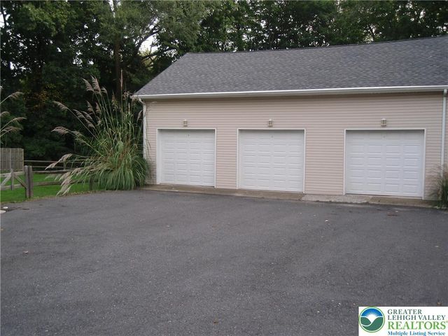 4435 Steuben Road, Bethlehem Twp, PA 18020