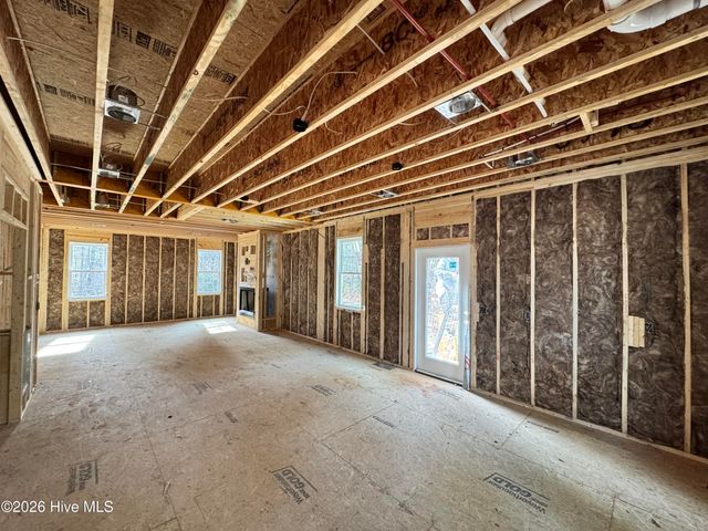 636 Willow Lane, Vass, NC 28394