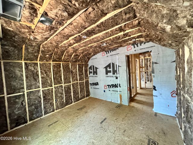 636 Willow Lane, Vass, NC 28394